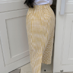 Длинная хлопковая юбка в клетку H-силуэта с разрезом и эластичной вставкой сзади