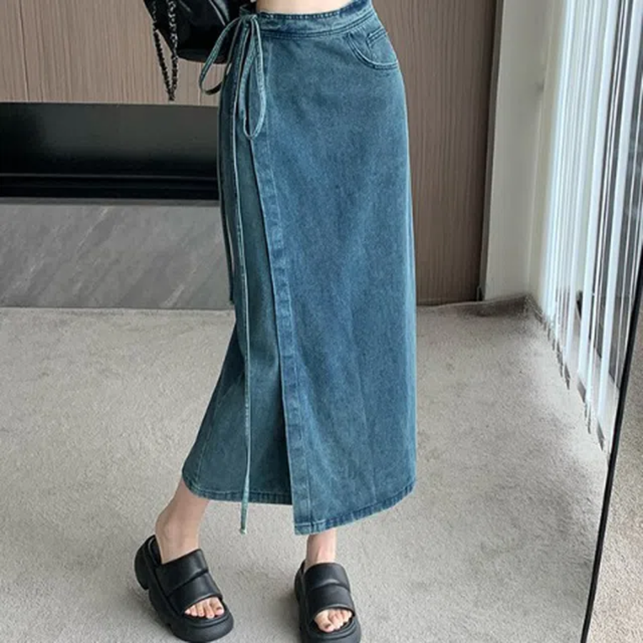 Длинная джинсовая юбка с винтажным эффектом и боковым разрезом