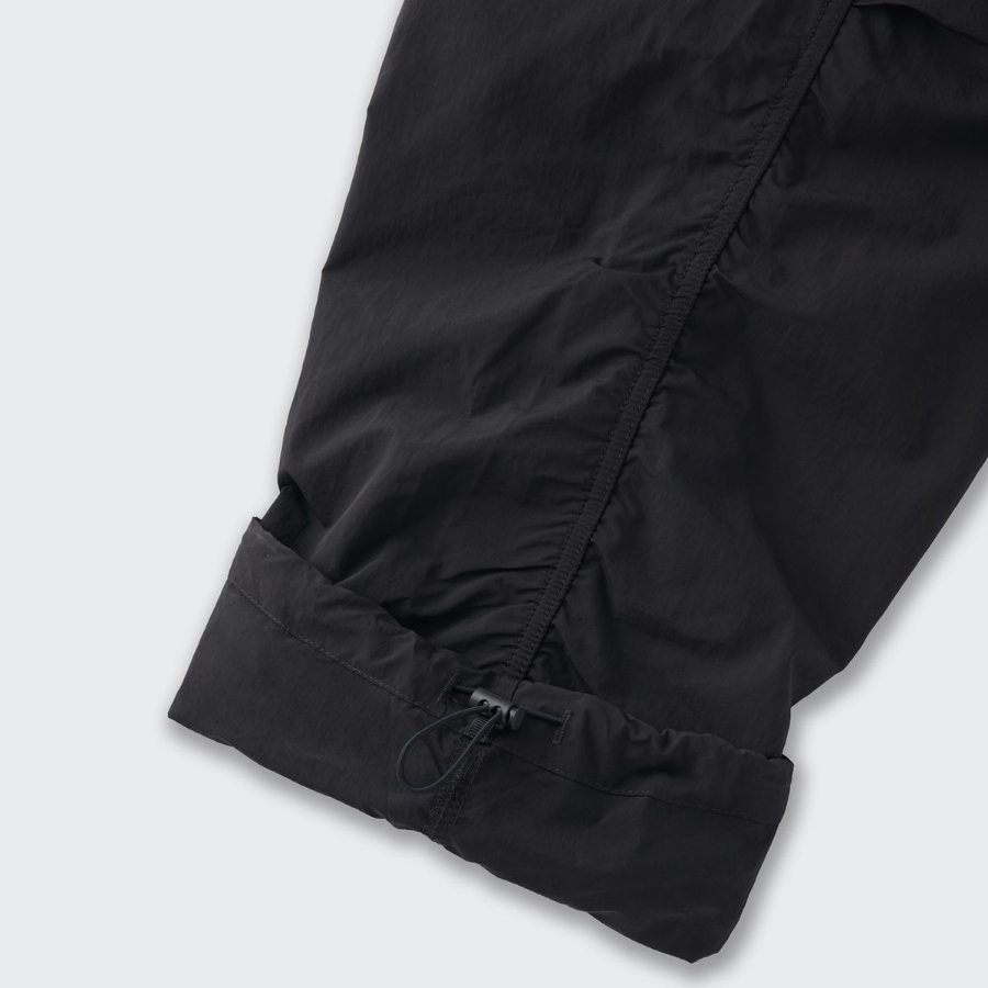 Nylon Wide Shirring Cargo Pants [Black]