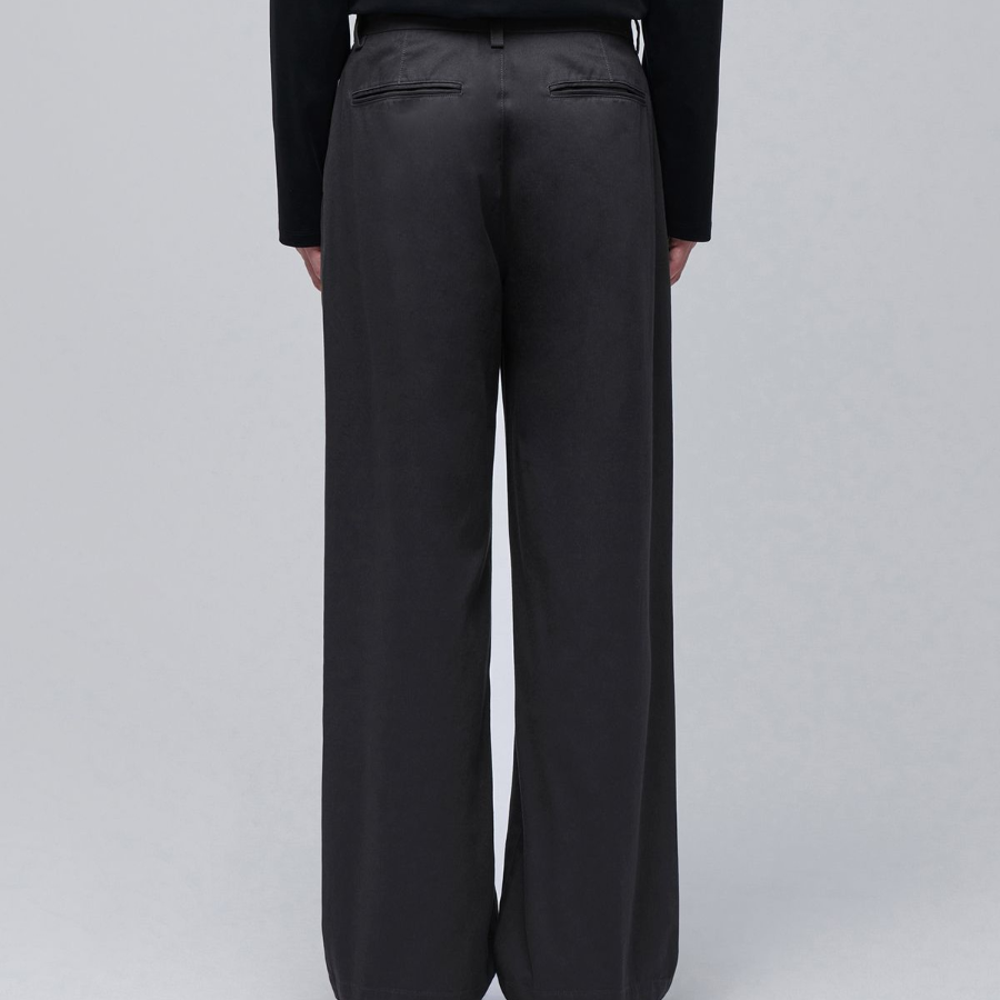 Two Tuck Wide Chino Pants [Dark Gray]