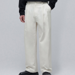 Two Tuck Wide Chino Pants [Cream]
