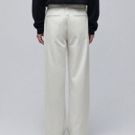 Two Tuck Wide Chino Pants [Cream]