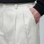 Two Tuck Wide Chino Pants [Cream]