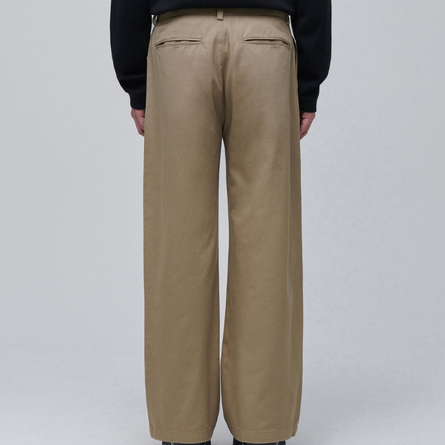 Two Tuck Wide Chino Pants [Beige]