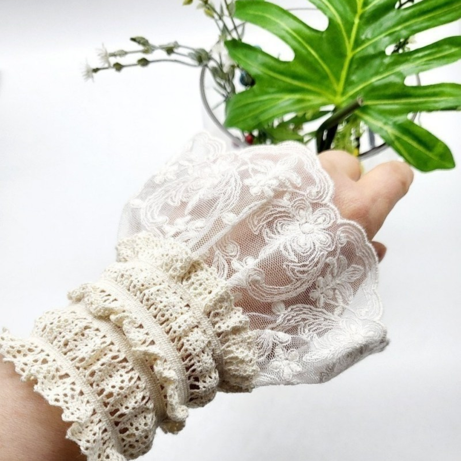 Женские Полурукавники с Цветочным Кружевом и Имитированным Воротничком — утончённый акцент и защита от солнца