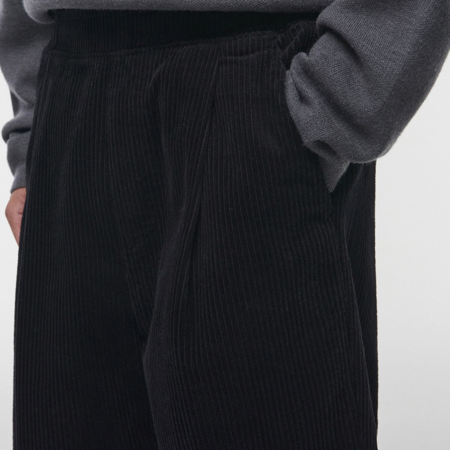 One Tuck Wide Corduroy Banding Pants [Black]