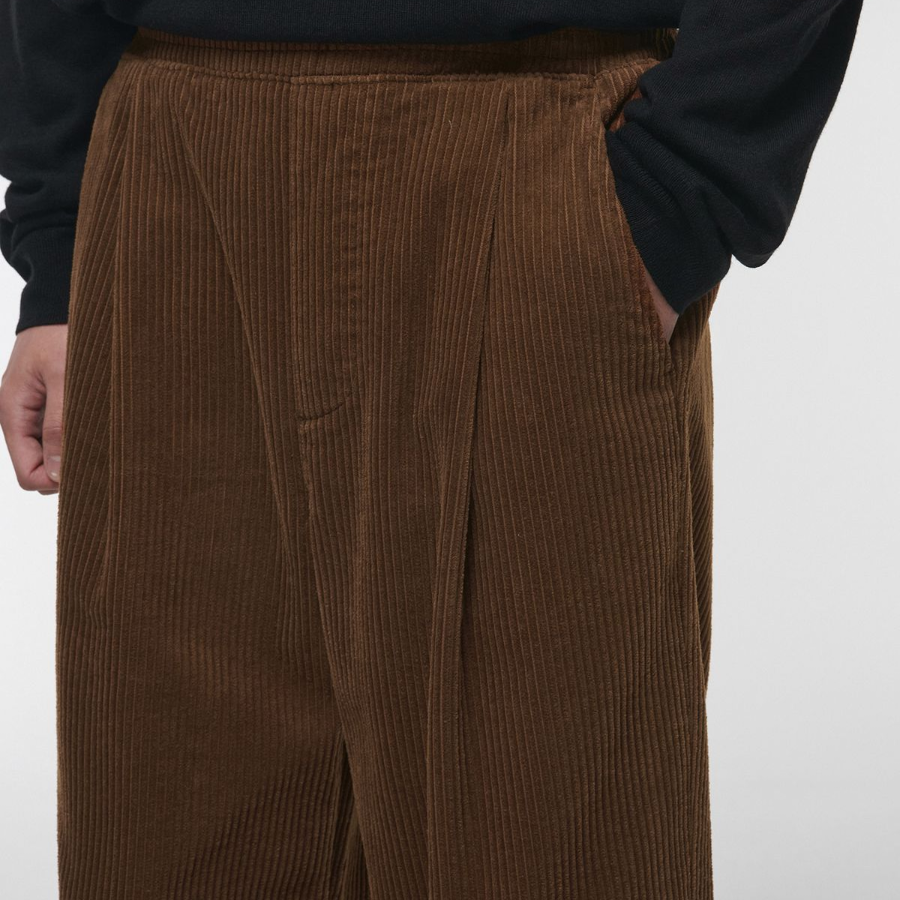 One Tuck Wide Corduroy Banding Pants [Brown]