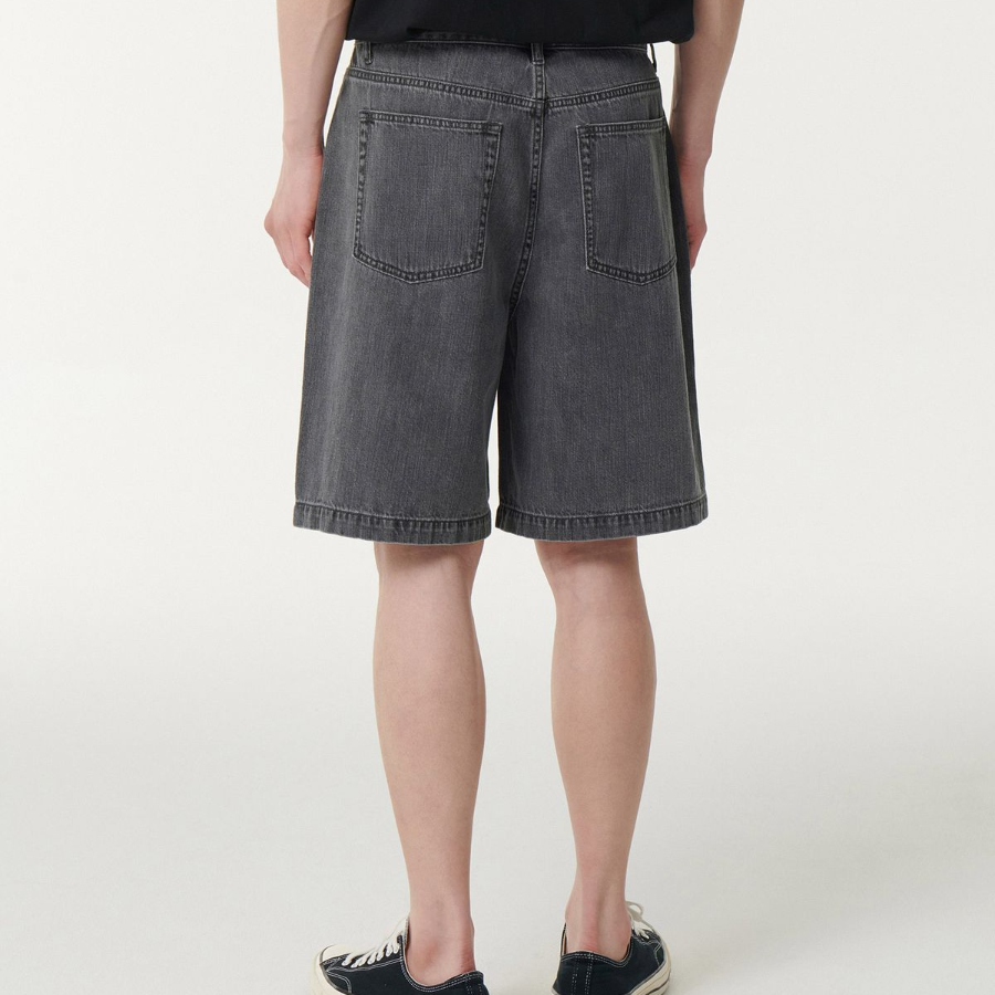 Linen Like Two-Tuck Wide Denim Shorts [Gray]