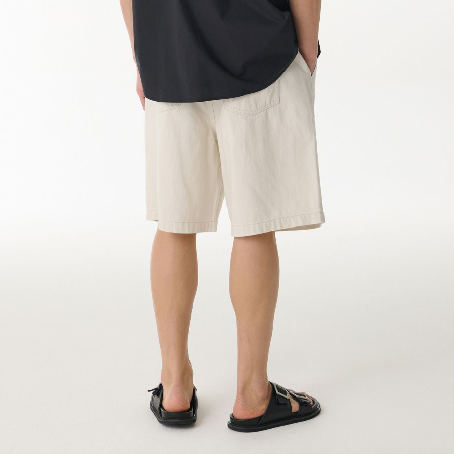 Linen Like Two-Tuck Wide Denim Shorts [Cream]
