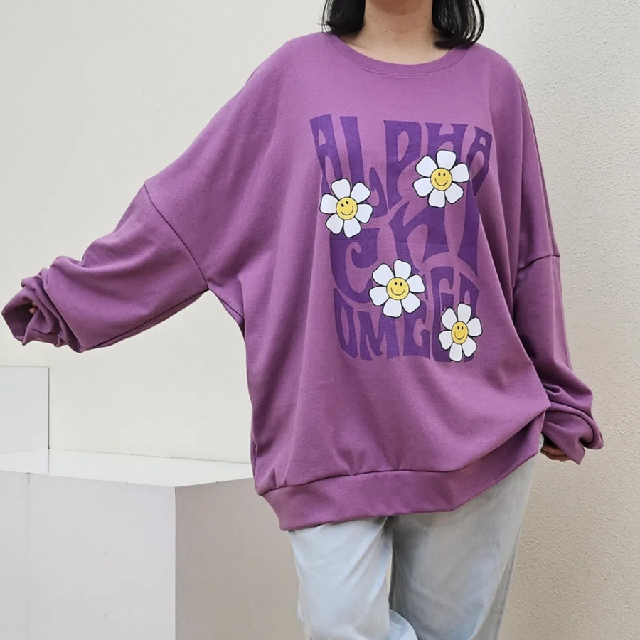 Loose Fit Daisy Oversized Sweatshirt