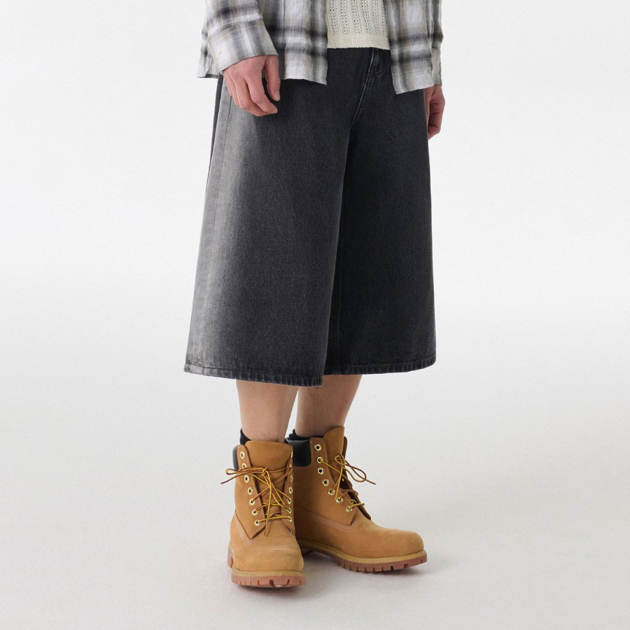 Side Brush Long Bermuda Denim Pants [Black]