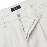 One Tuck Wide Denim Shorts [Cream]