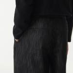 Vertical Slub One Tuck Wide Denim Shorts [Black]