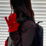 Женские Шерстяные Перчатки с Декором в Виде Кубической Звезды — элегантная простота с блестящим акцентом