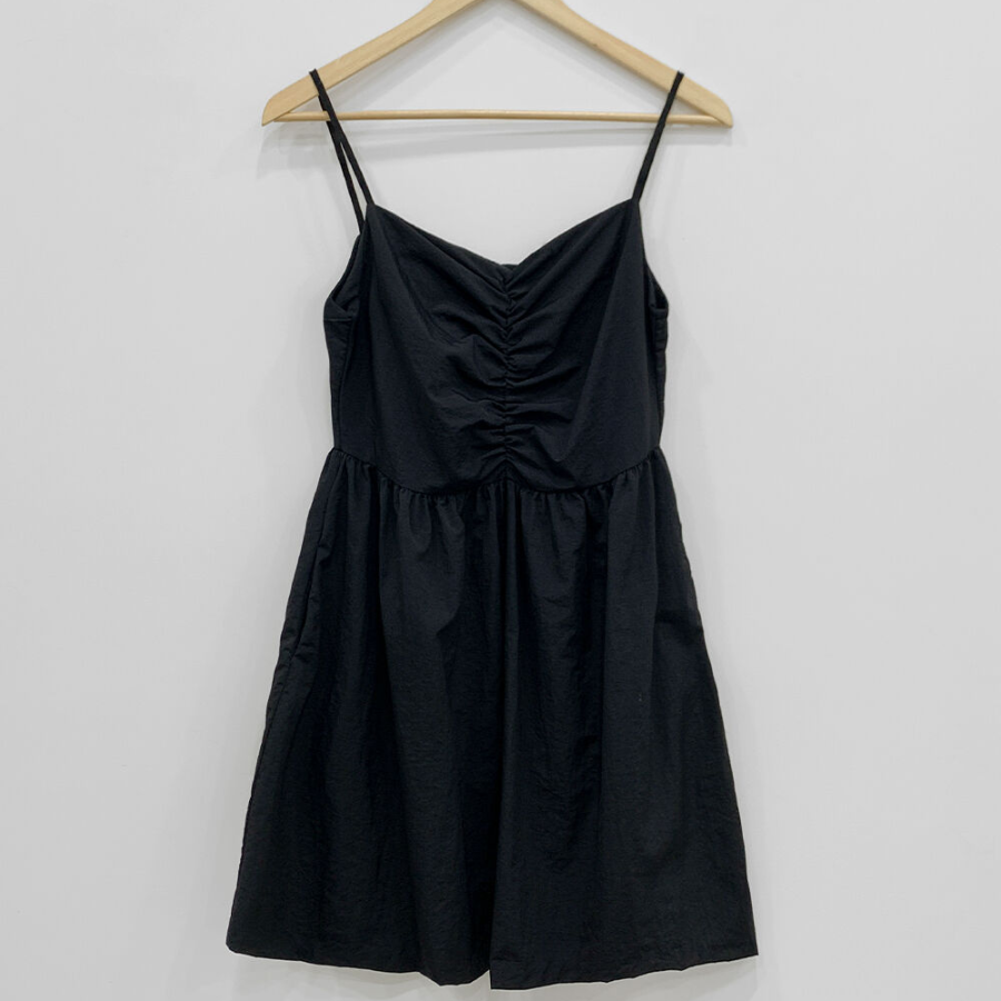 Мини-платье-бюстье с драпировкой и эффектом приталивания