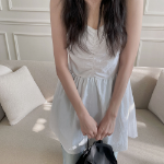 Мини-платье-бюстье с драпировкой и эффектом приталивания