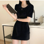 Мини-платье с пышными рукавами и пинтактами