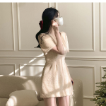 Мини-платье с пышными рукавами и пинтактами