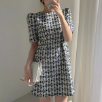 Твидовое мини-платье с короткими рукавами в стиле soft classic