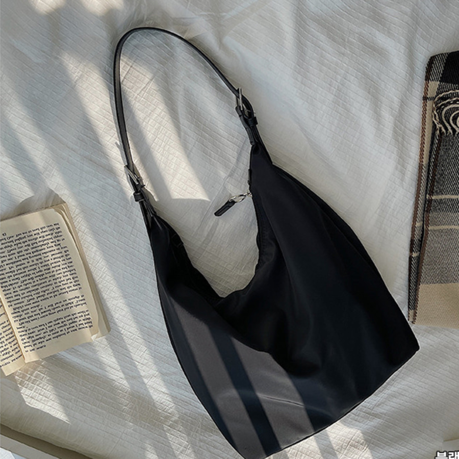 Two-Way Buckle Simple Big Crossbody Bag — вместительная эко-сумка в минималистичном стиле