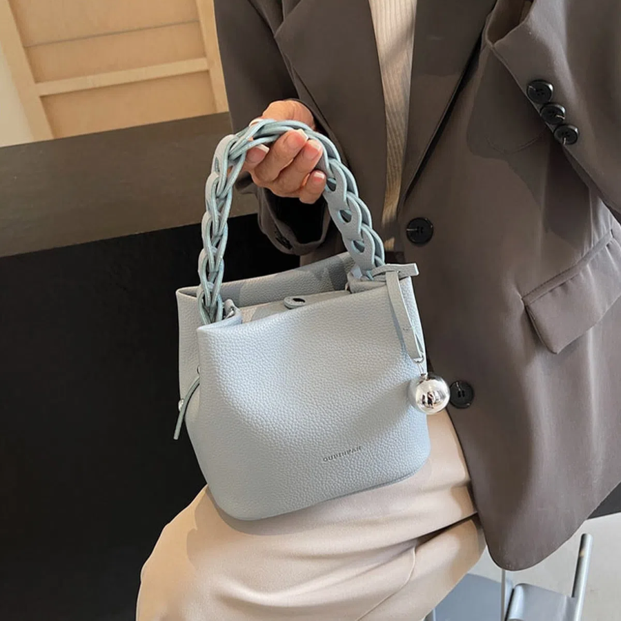 Women's Shoulder Casual Bag with Pom-Pom — повседневная сумка с ремнём