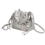 Quilted Chain Crossbody Bag — компактная и изящная стёганая сумка с цепочным ремнём