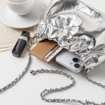 Bling Charm Mini Chain Crossbody Bag — миниатюрная сумка с цепочкой и блестящим декором