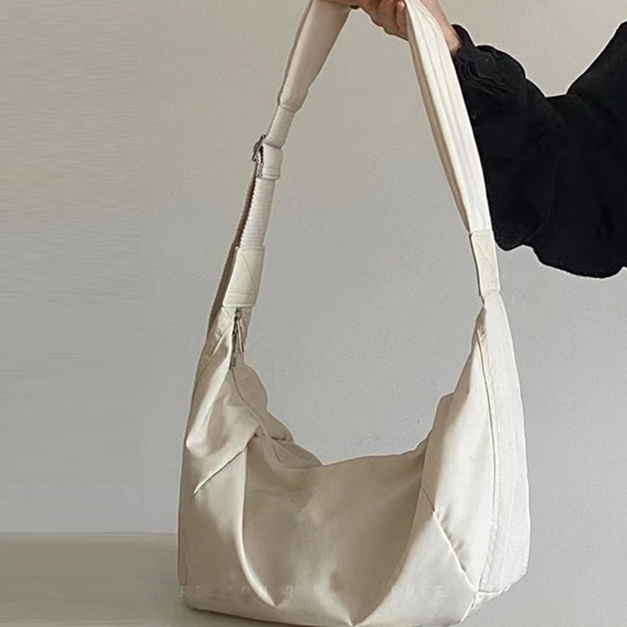 Croissant Casual Crossbody & Shoulder Bag — стильная повседневная сумка в форме круассана