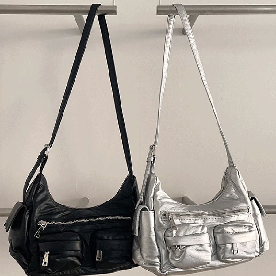 Oz Buckle Pocket Gear Bag — практичная сумка в стиле «техно» с пряжками и множеством карманов