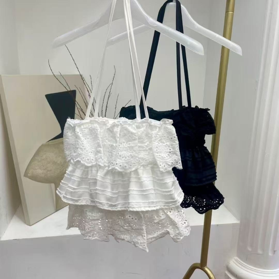 Кружевная сумка через плечо с перфорацией — лёгкий и женственный аксессуар для лета и путешествий