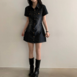 Джинсовое мини-платье с короткими рукавами и планкой на пуговицах