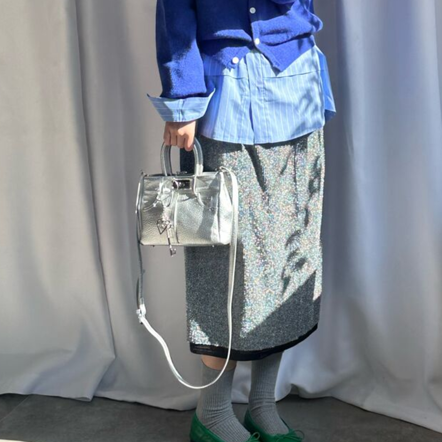 Сумка Square Bag с брелоком-ключом в форме сердца — универсальный аксессуар в элегантном стиле