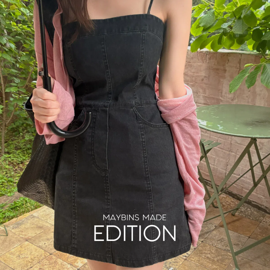 Мини-платье на бретелях в стиле бэстие с лаконичным дизайном