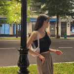 Leaf Unbalance Crop Top