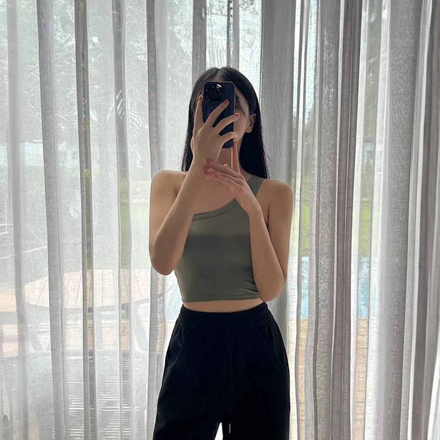 Leaf Unbalance Crop Top