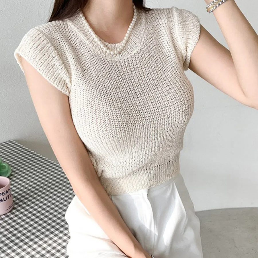 Slim Glam Knit Top