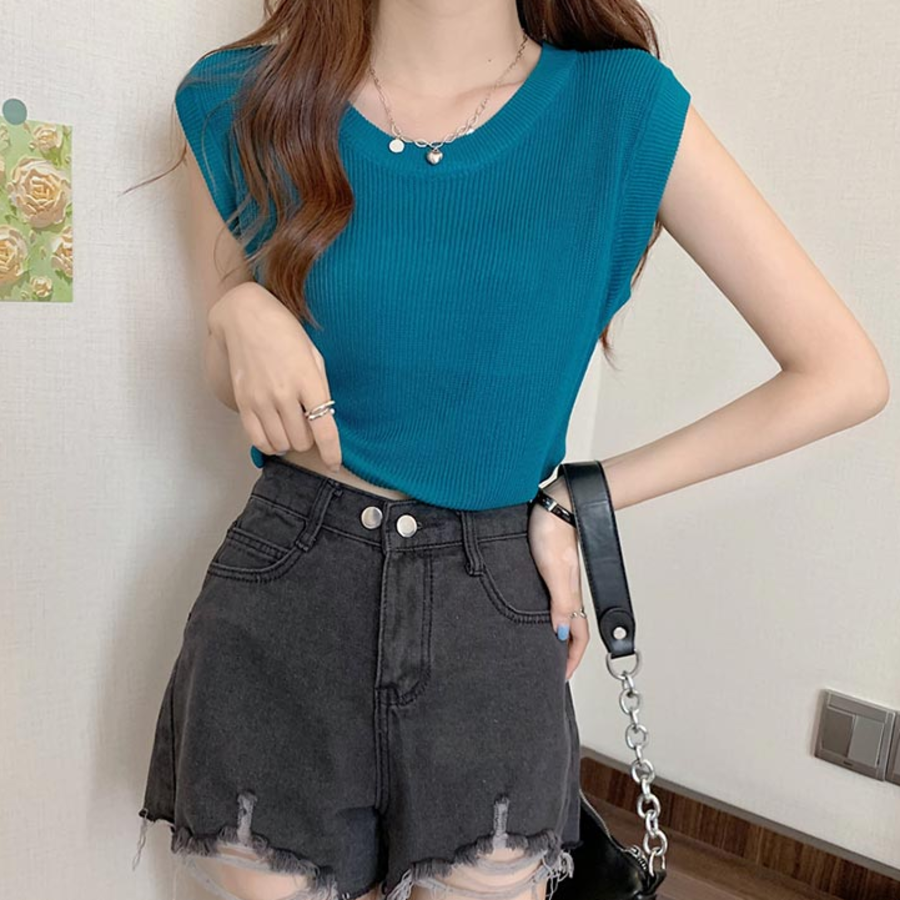 Ribbed Round Neck Tank Top