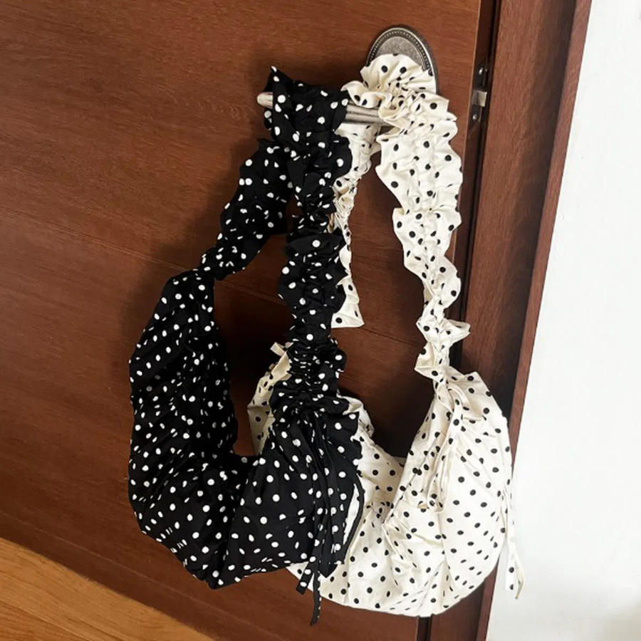 Сумка Lovemin Dot String Shirring Bag — романтичный акцент для повседневного образа