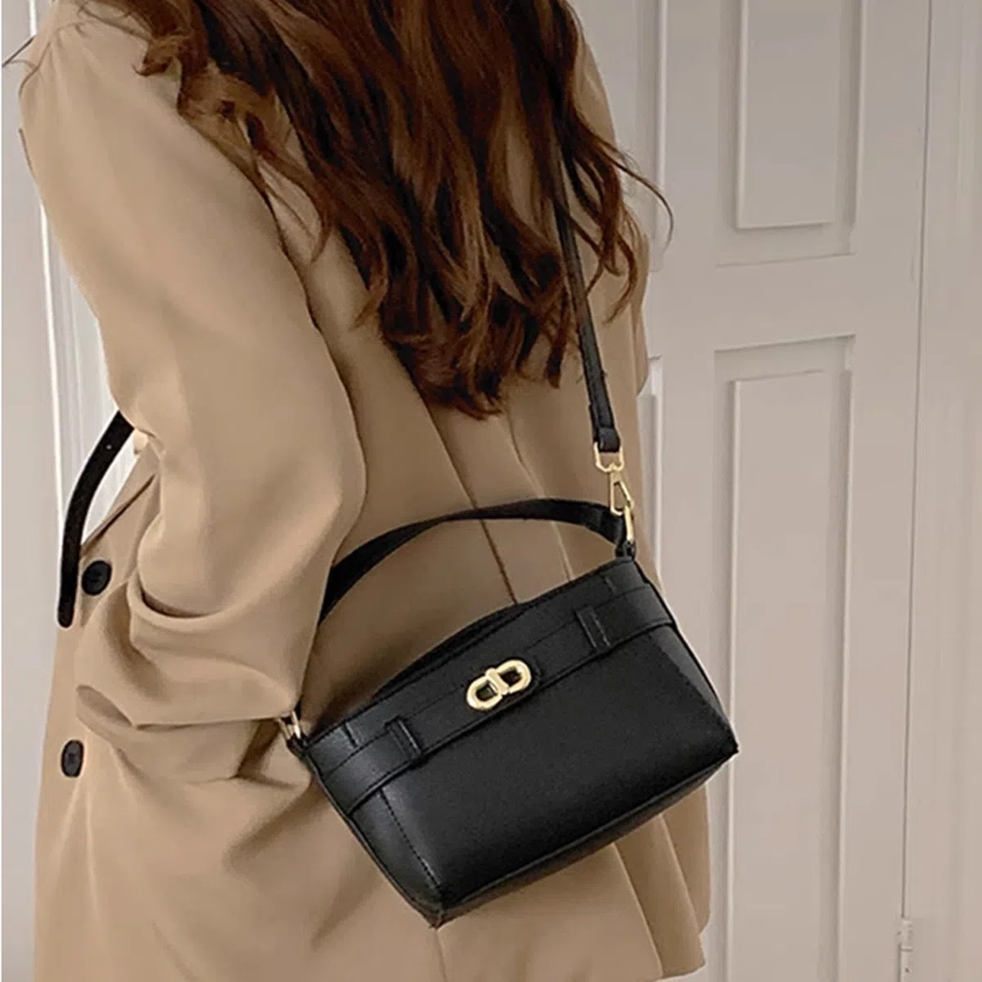 Jonia Mini Leather Tote — компактная элегантность на каждый день