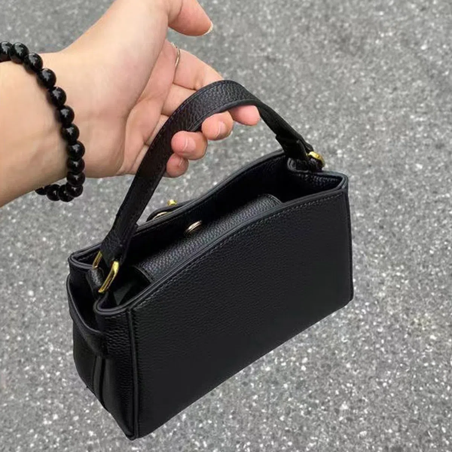 Jonia Mini Leather Tote — компактная элегантность на каждый день