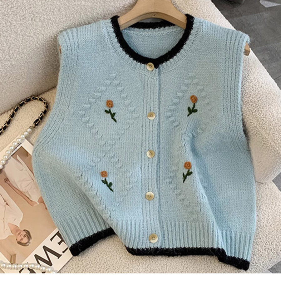 Song-i Flower Knit Vest