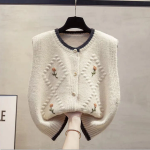 Song-i Flower Knit Vest