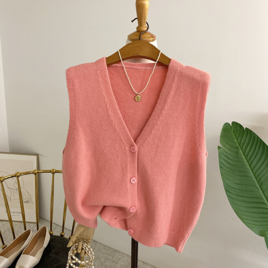 Telliro Soft Button Knit Vest