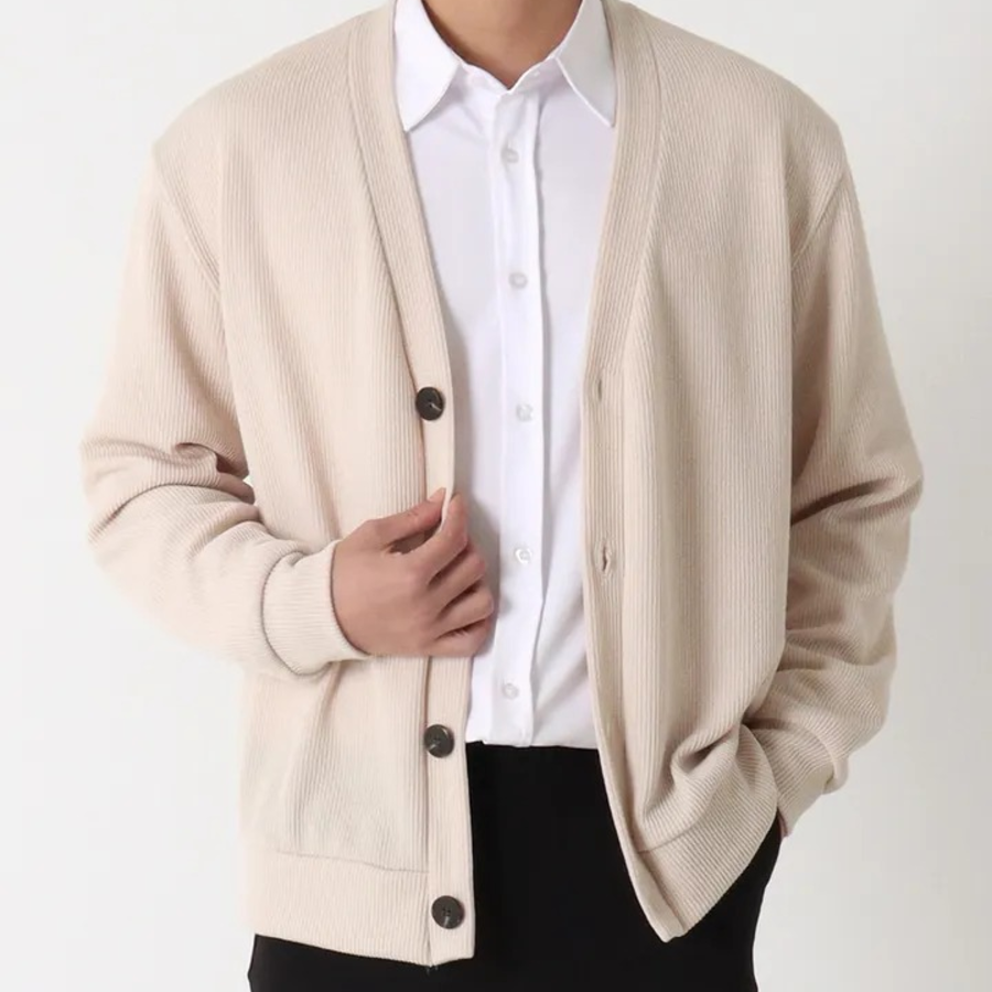 James V-Neck Plain Knit Cardigan (Plus Size)