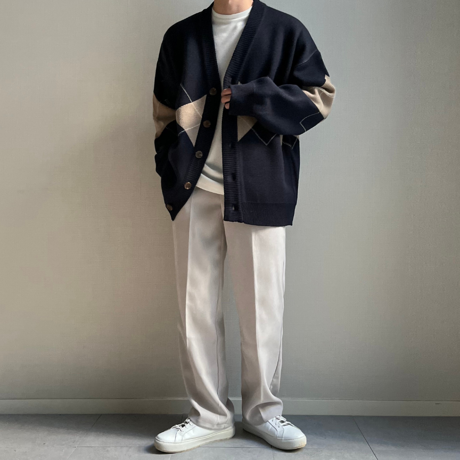 Argyle V-Neck Oversized Knit Cardigan