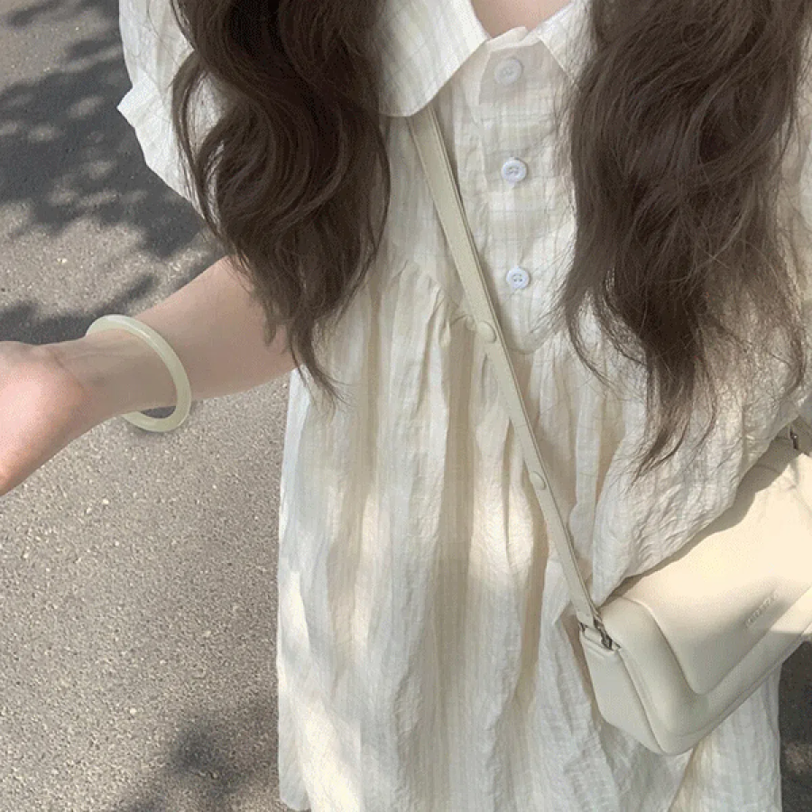 Мини-платье с пышными рукавами и отложным воротником