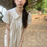 Мини-платье с пышными рукавами и отложным воротником