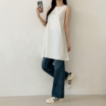 Лёгкое однотонное мини-платье без рукавов из нейлона