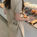 Рубашечное платье в стиле минимализм