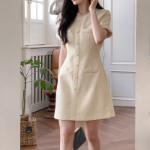 Классическое твидовое платье с короткими рукавами